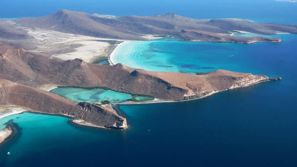 Isla Espiritu Santo Edited 2 1024x576